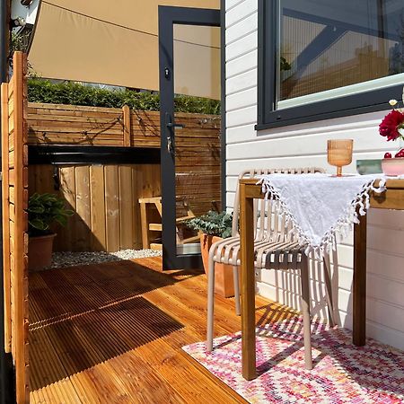 Вилла Tiny House Gaensebluemchen Kirchanschoring Экстерьер фото